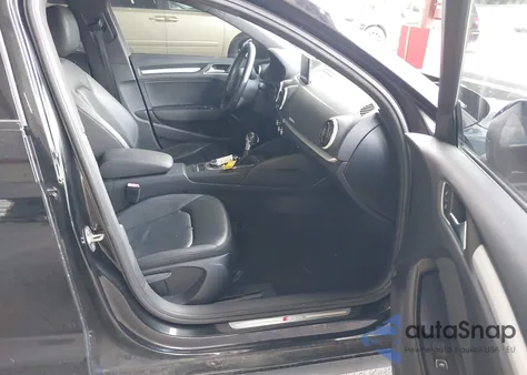 2016 Audi A3 2.0T Premium z USA, uszkodzony, nr VIN WAUB8GFF0G1095506